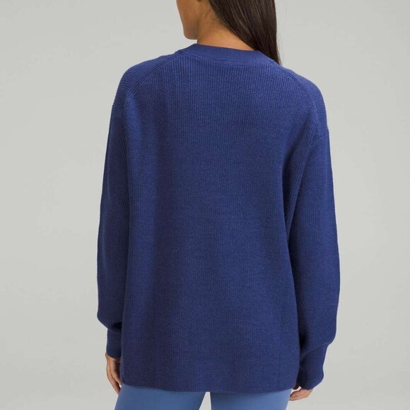 Lululemon Merino Wool-Blend Ribbed Crewneck Sweater- Size 4 (2022) - Picture 3 of 13